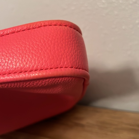 Kate Spade Coral  Pebbled Leather Crossbody - Picture 7 of 12